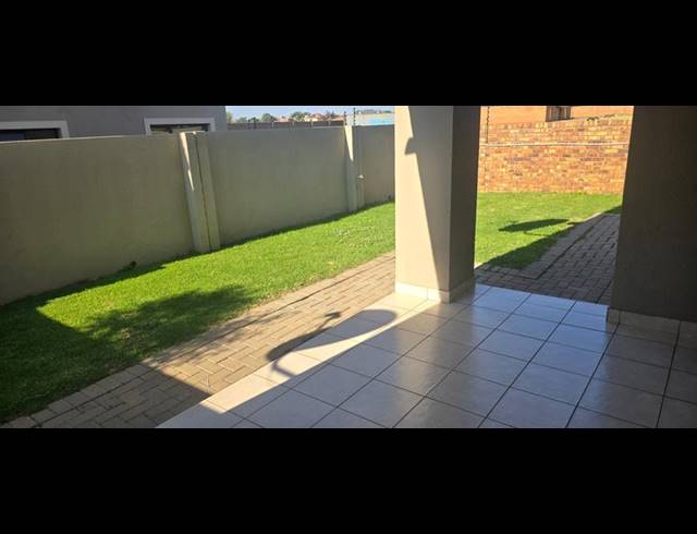 2 BEDROOM TOWNHOUSE FOR SALE IN MONTANA